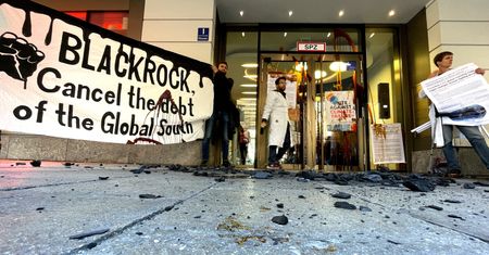 tagreuters.com2023binary_LYNXNPEJ3L03U-VIEWIMAGE