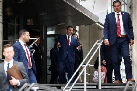 tagreuters.com2023binary_LYNXMPEJ3R0QO-VIEWIMAGE